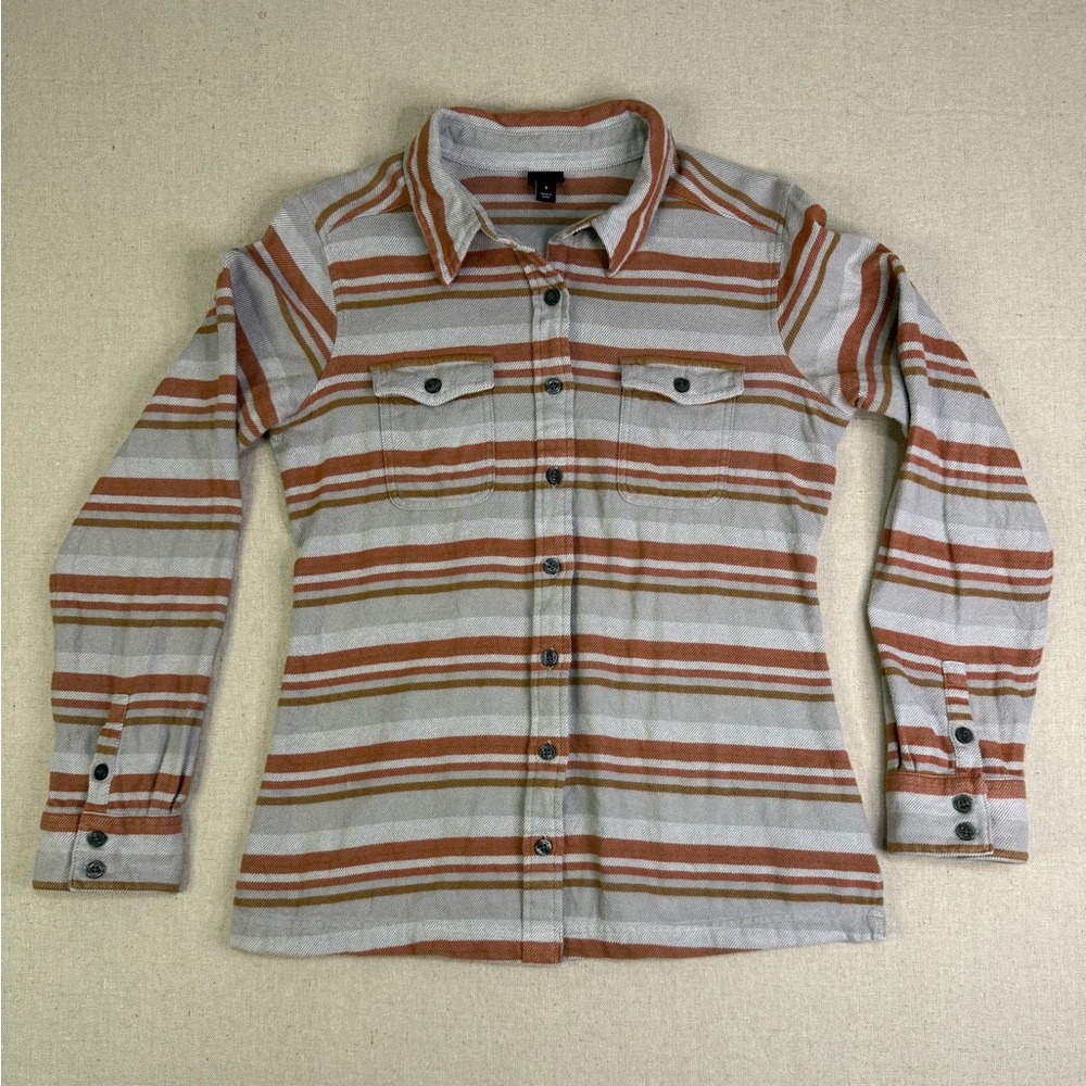 S109 Patagonia Striped Flannel Button-Down Shirt